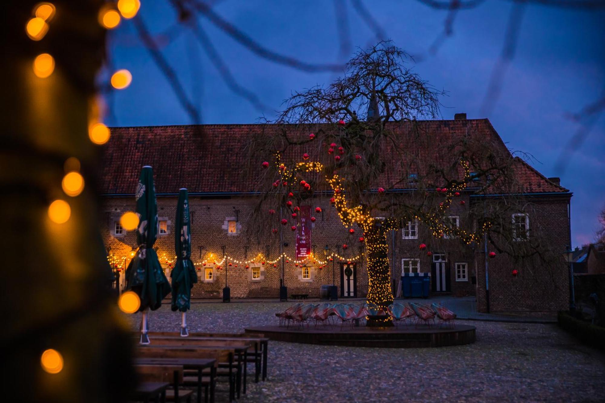 Bed and Breakfast Landgoed Kasteel Limbricht Экстерьер фото