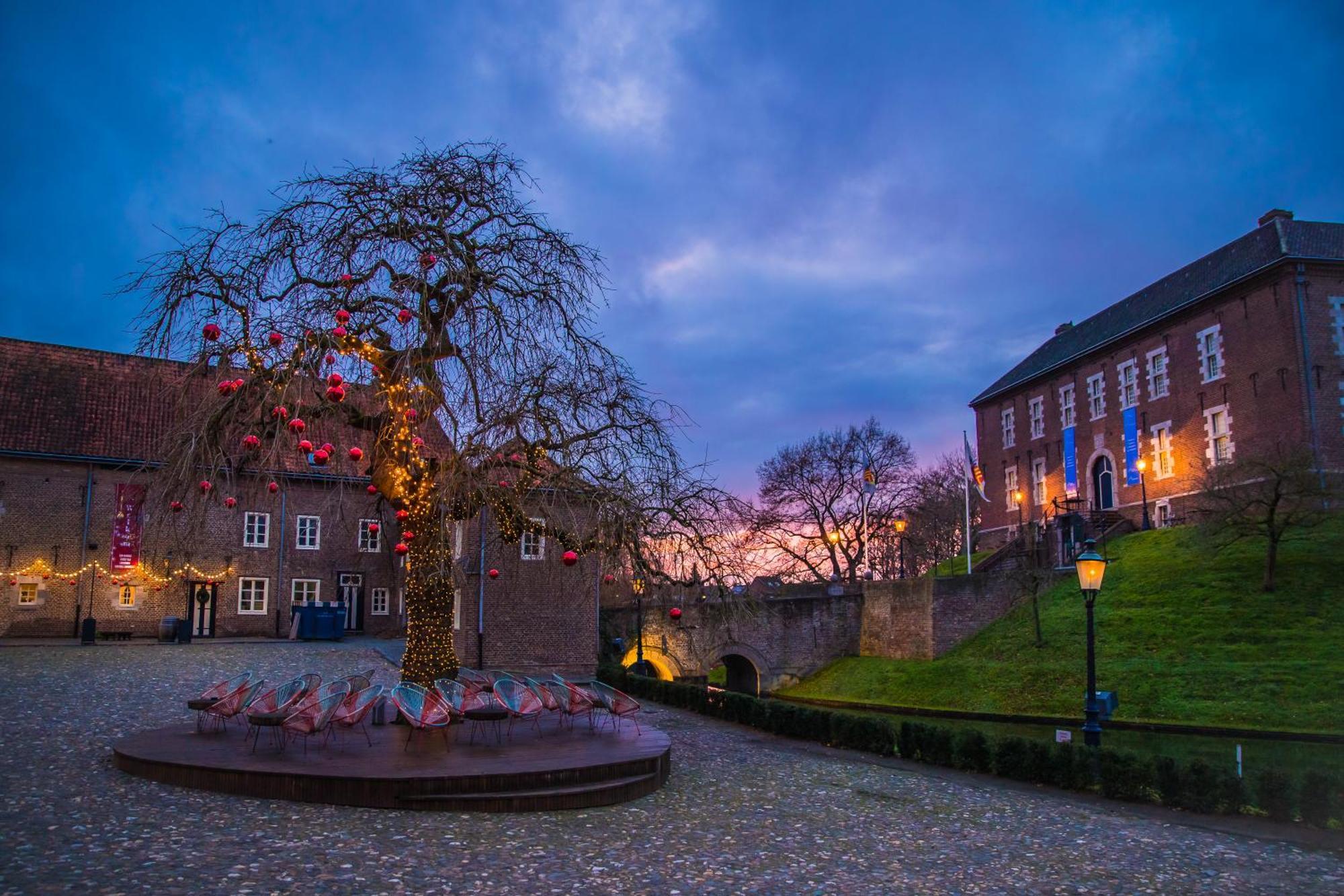 Bed and Breakfast Landgoed Kasteel Limbricht Экстерьер фото